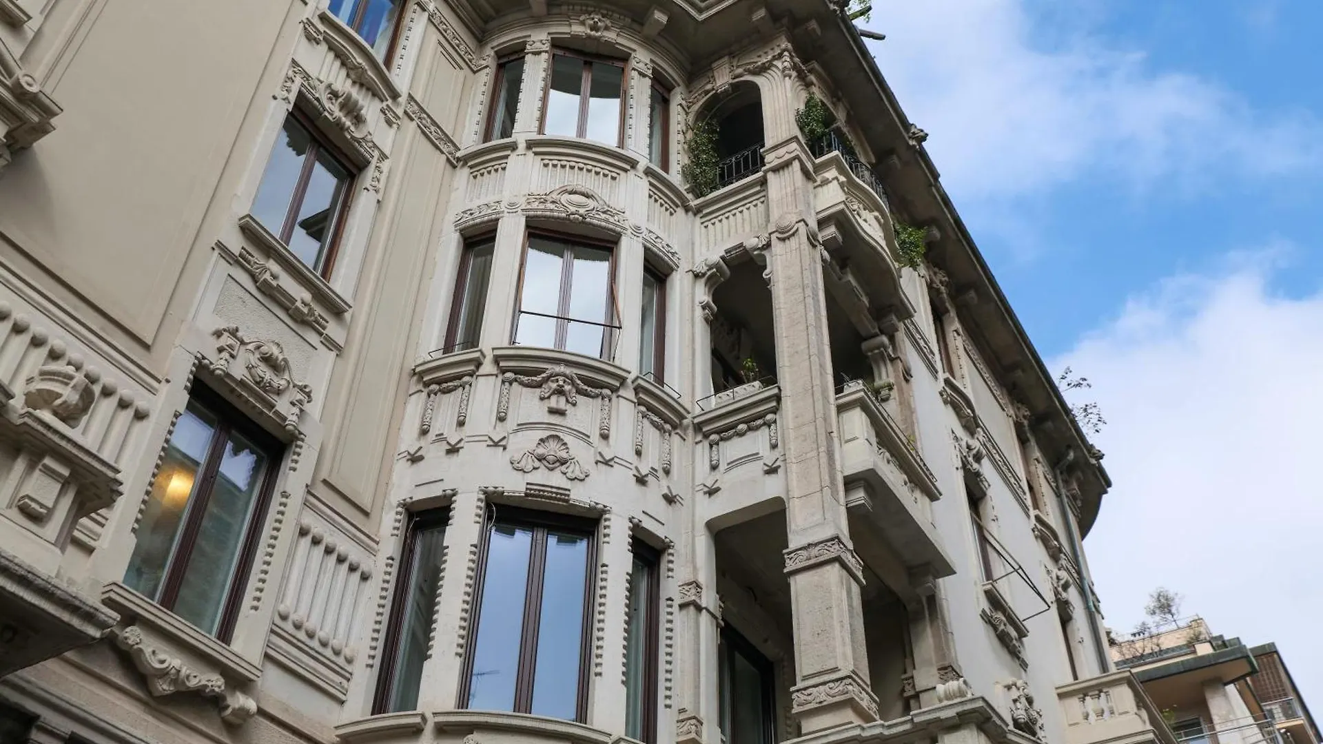 Apartment Luxury Penthouse With Rooftop Terrace Milan Italy