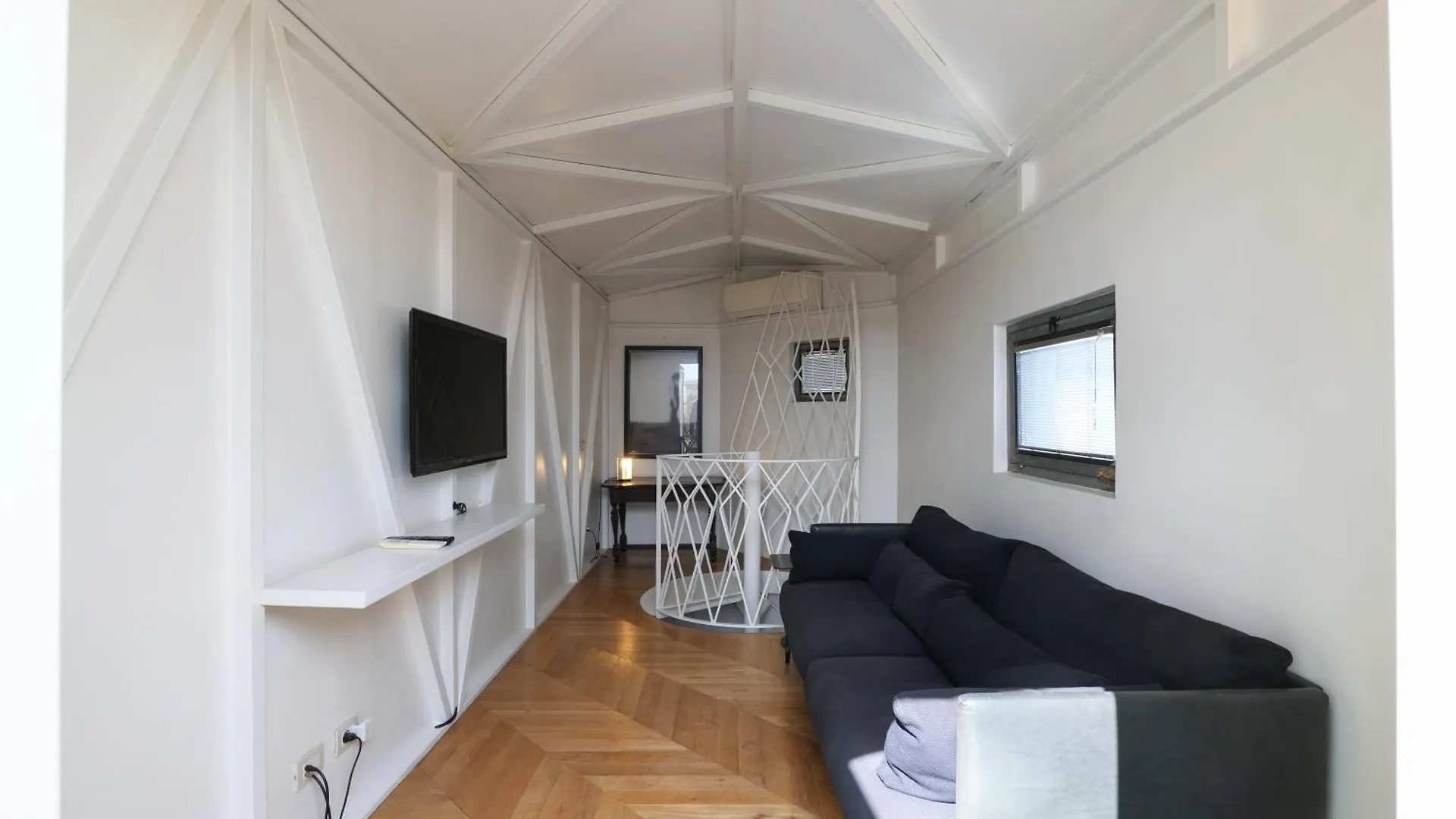 Luxury Penthouse With Rooftop Terrace Milan Italy