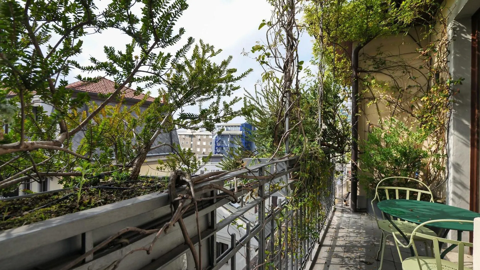 Luxury Penthouse With Rooftop Terrace Milan Apartment